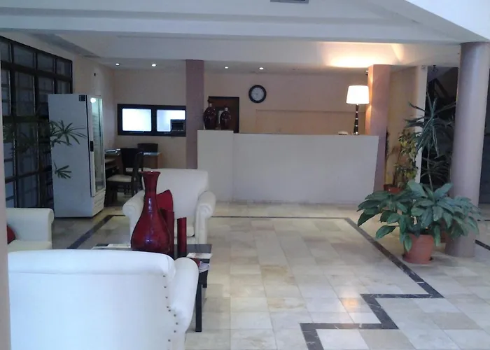 Lazaro hotel Villa Mercedes